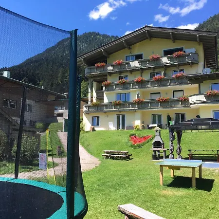 豪斯莱希纳公寓 公寓式酒店 4*