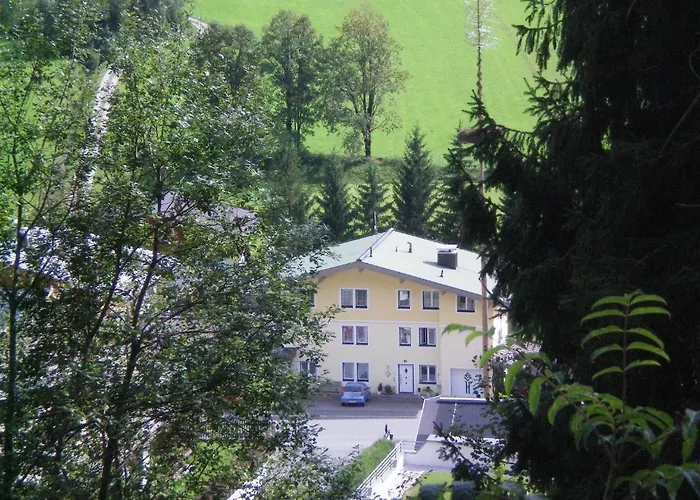 Hotel apartamentowy Haus Lechner 4*